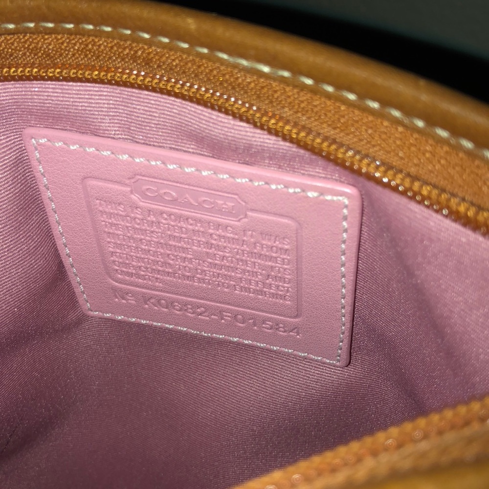 Purse - Picture 3 of 3